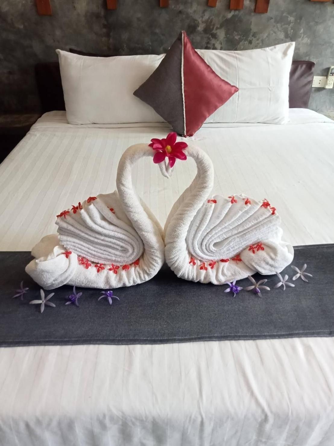 Keeree Loft Resort Thong Pha Phum Zewnętrze zdjęcie