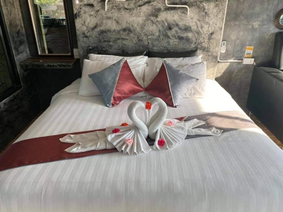 Keeree Loft Resort Thong Pha Phum Zewnętrze zdjęcie