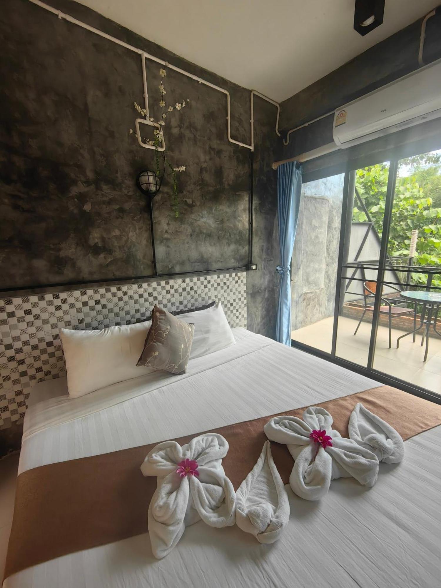 Keeree Loft Resort Thong Pha Phum Zewnętrze zdjęcie